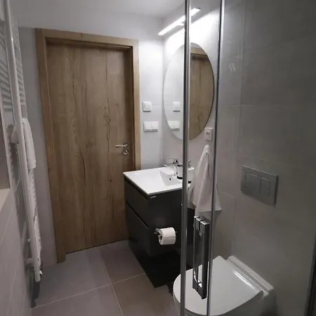 Apartamento Střešní S Terasou *